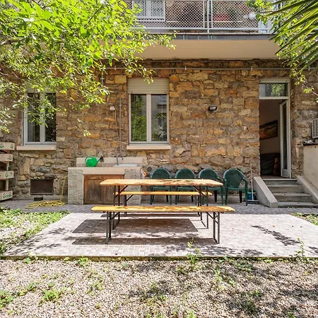 Four Trees Garden House Appartement *