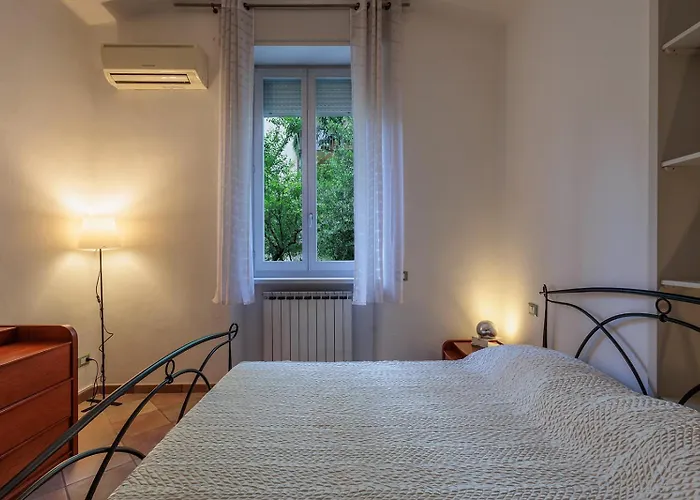 Apartament Four Trees Garden House Bergamo