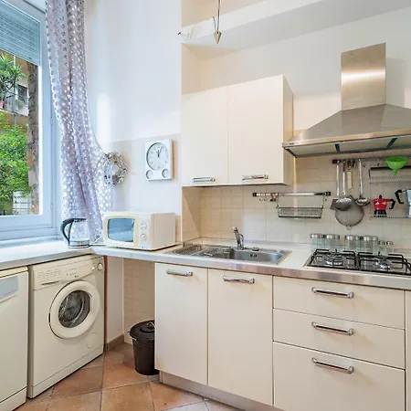 Four Trees Garden House דירה *